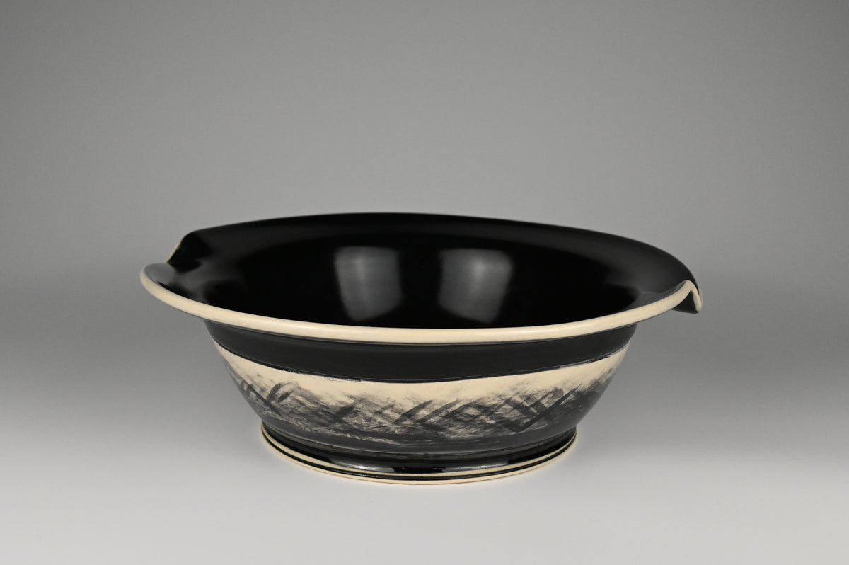 Black and White Serving Bowl - Eclipse Collection