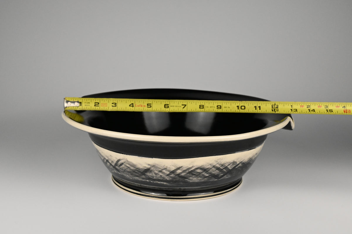 Black and White Serving Bowl - Eclipse Collection