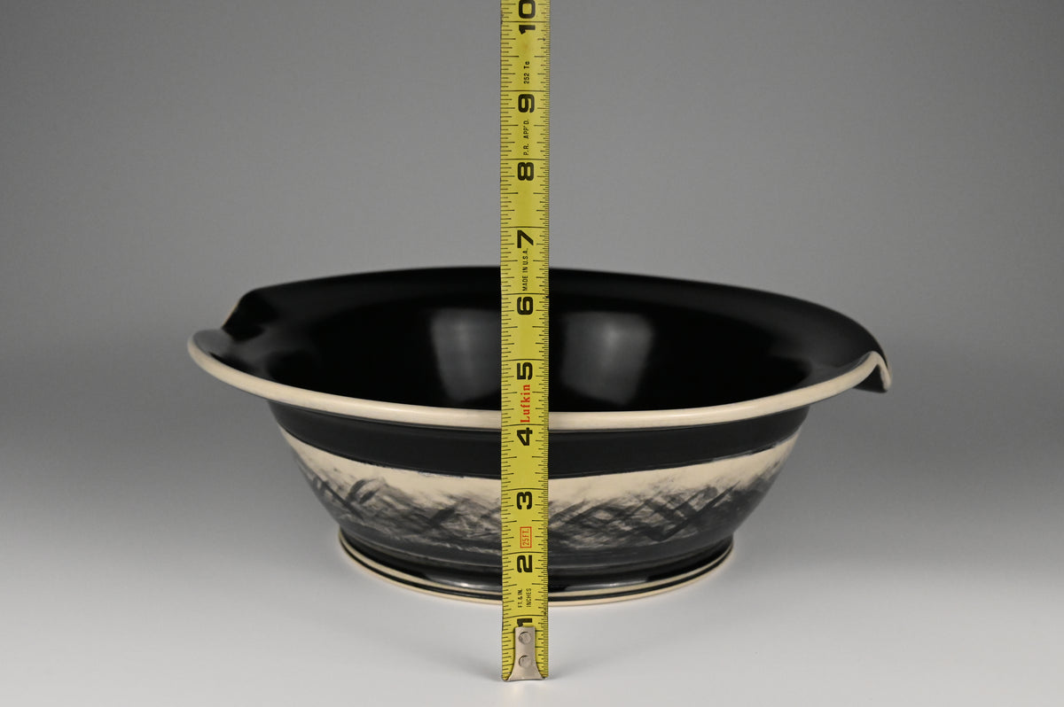 Black and White Serving Bowl - Eclipse Collection