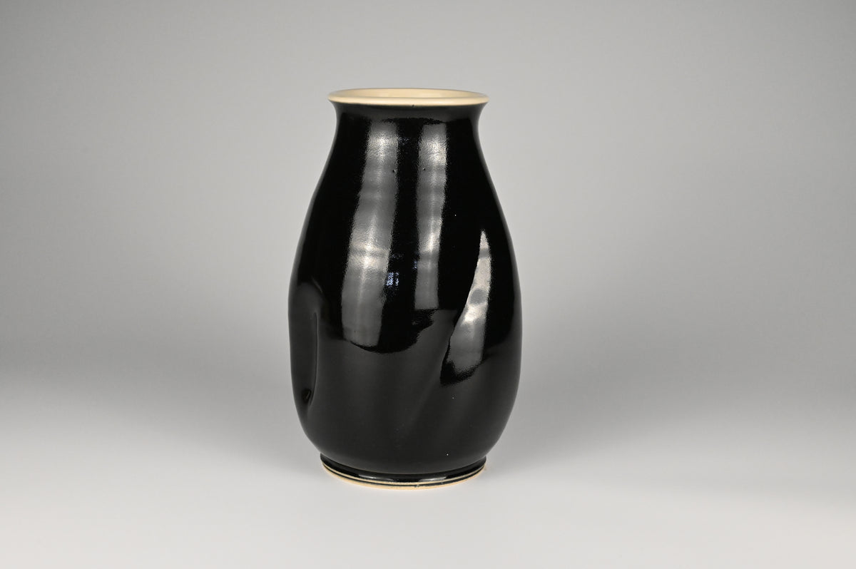Black and White Large Vase - Eclipse Collection
